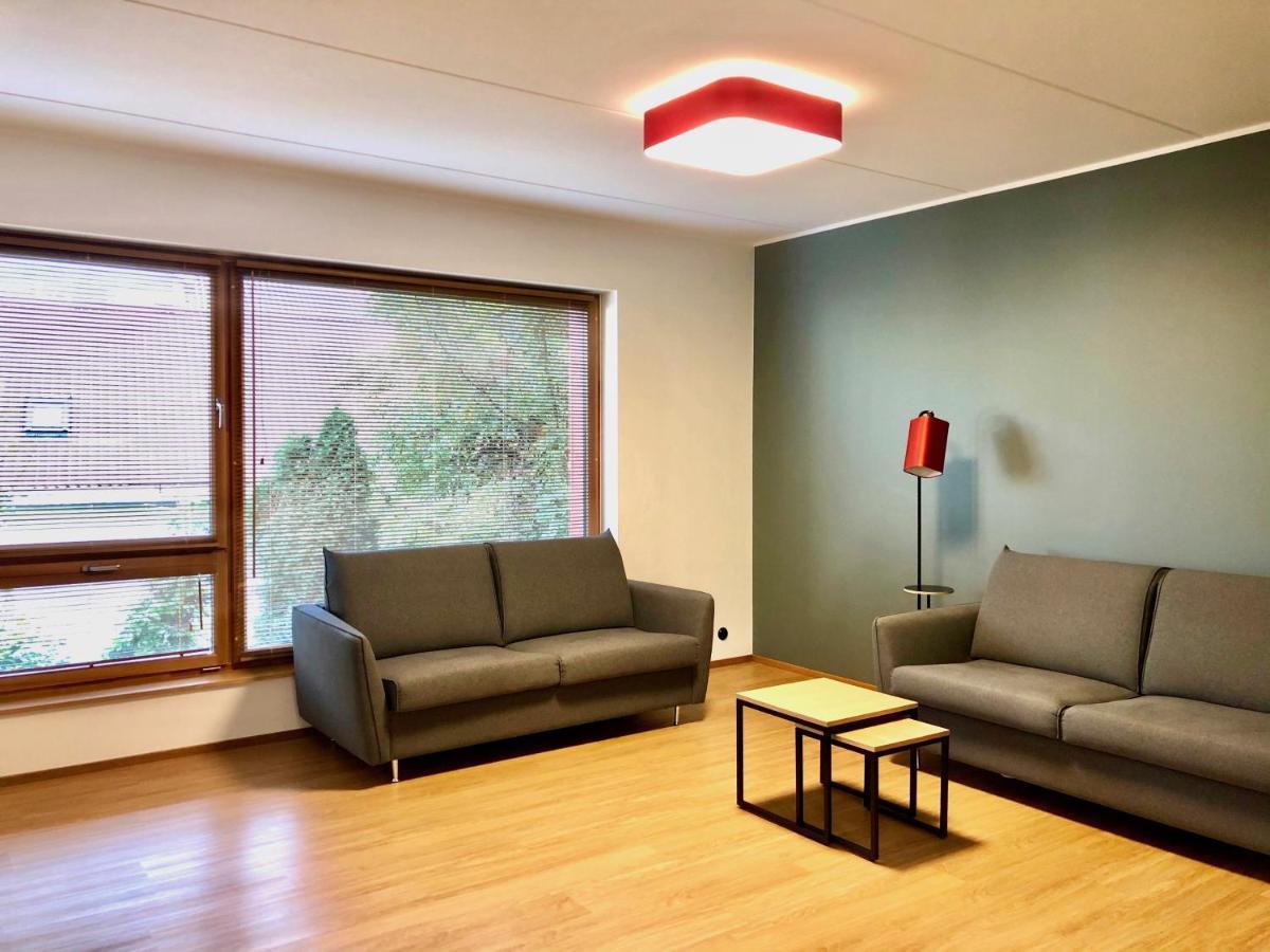 Self-Check-In Spacious 1 Bedroom Apartment With Free Parking Tallinn Bagian luar foto